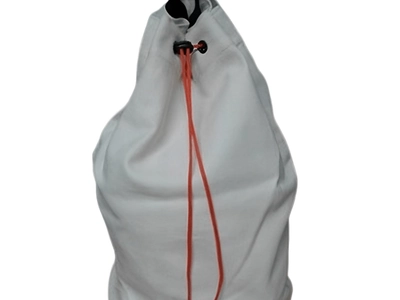 Your Duffel Bag (max 7 kg, carried by your porter)