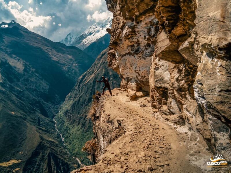 Back Through the Canyon to Capuliyoc
