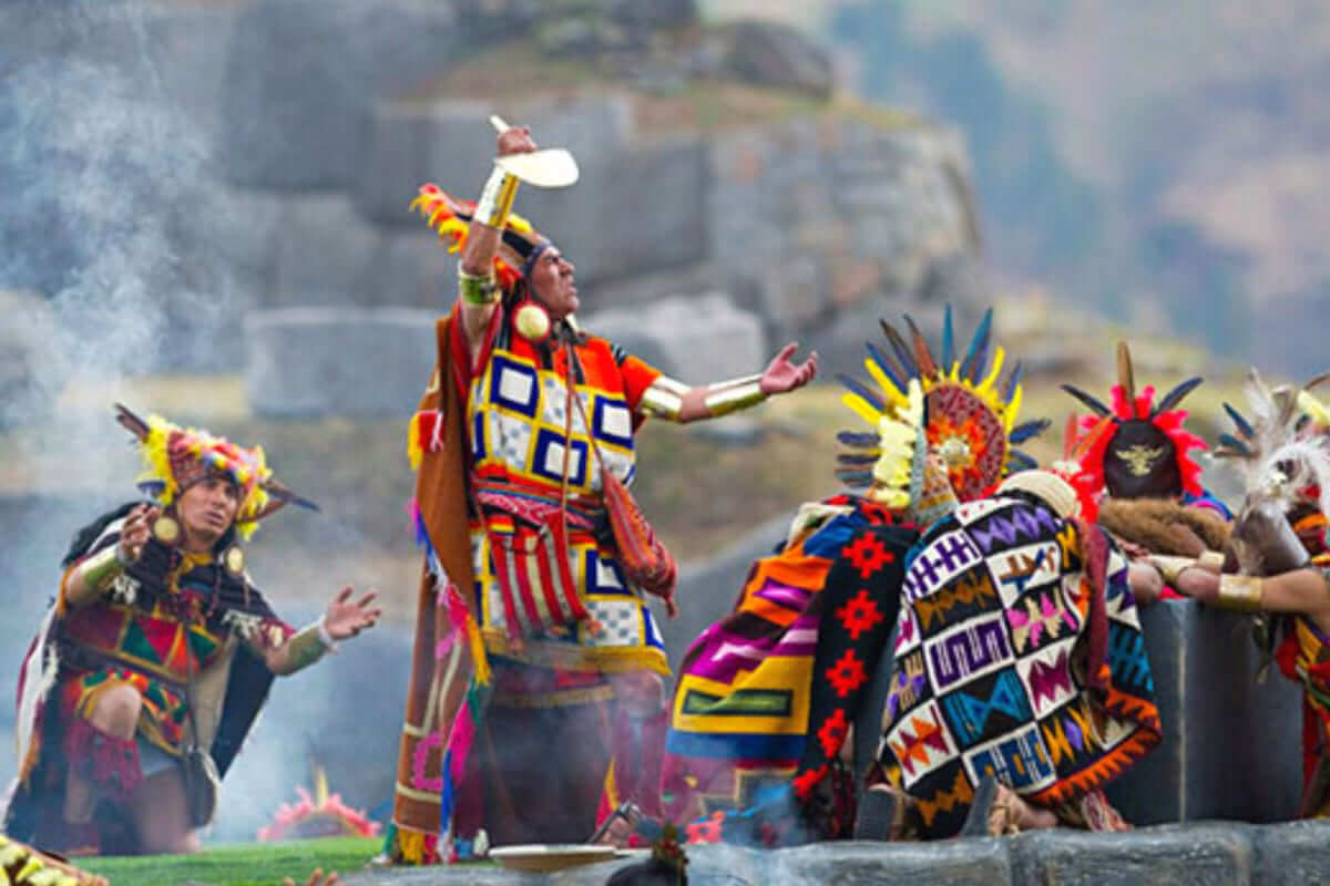 Fiestas del Cusco Ceremonia del Inti Raymi o Fiesta del Sol