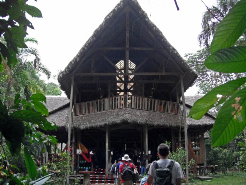Lodge Collpa de Guacamayos y Lago Sandoval 4 dias