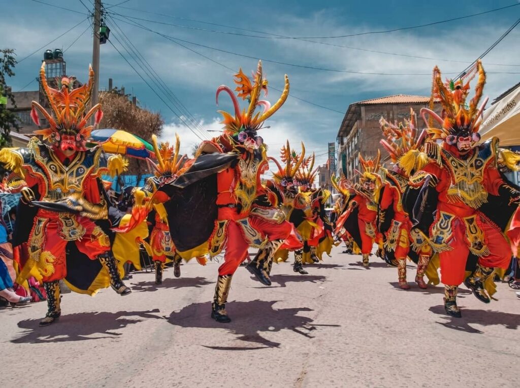 Danza diablada puneña en el carnaval de Puno