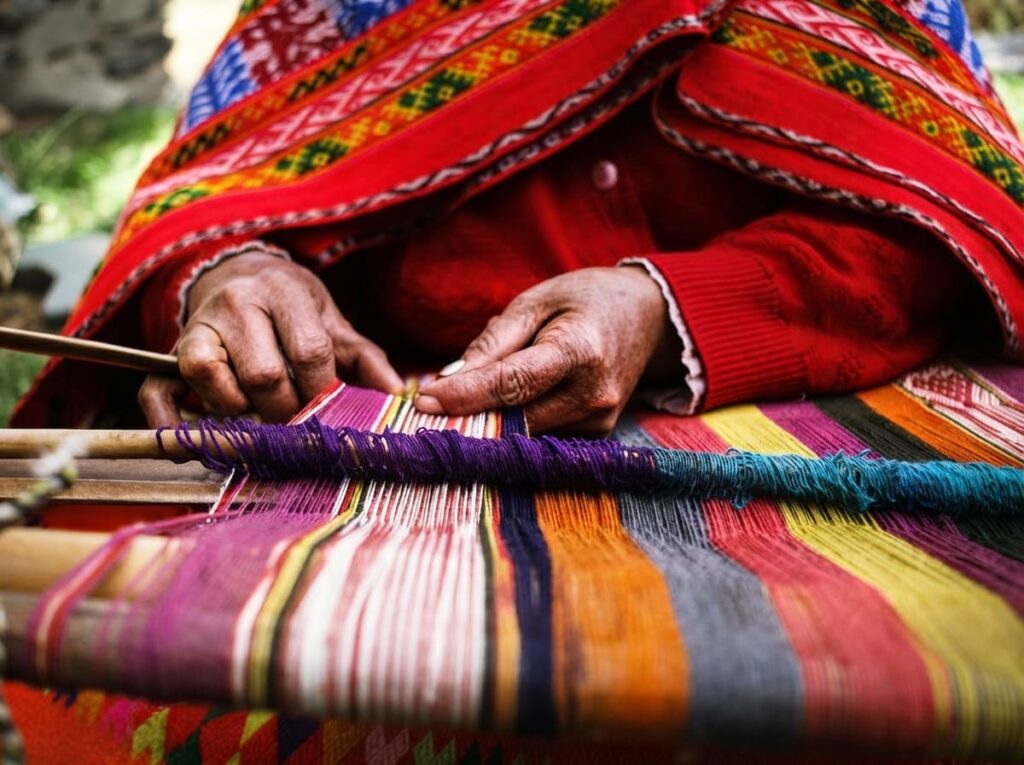 Demostración de tejido tradicional en Cusco