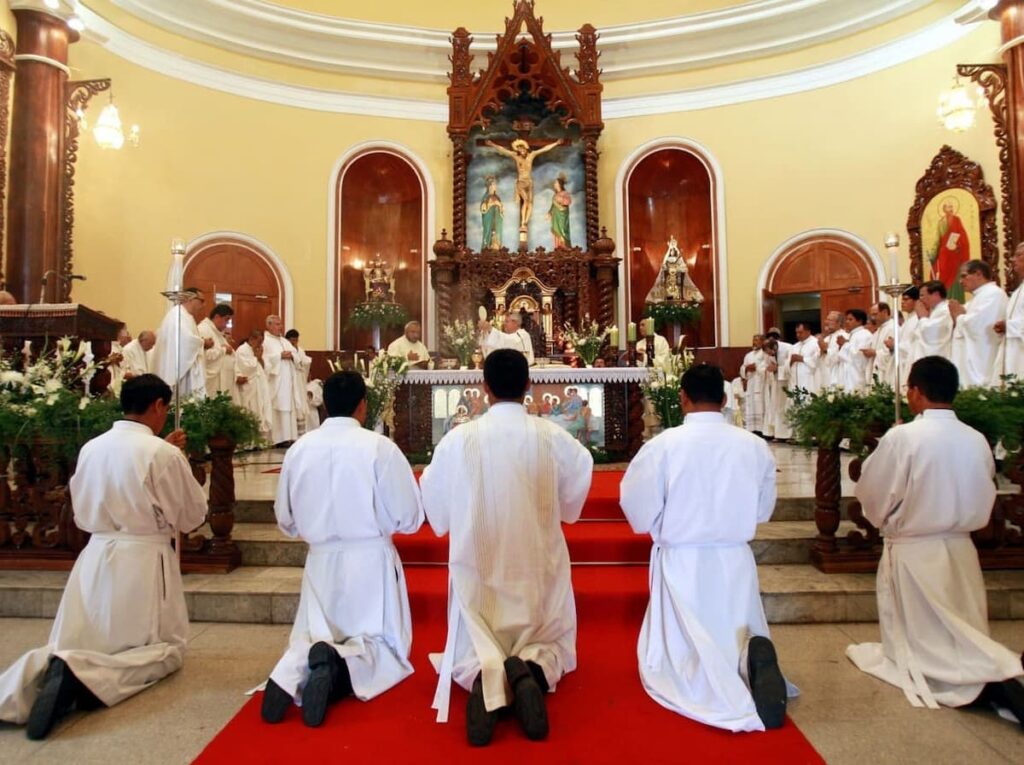 Misa de consagración por Semana Santa