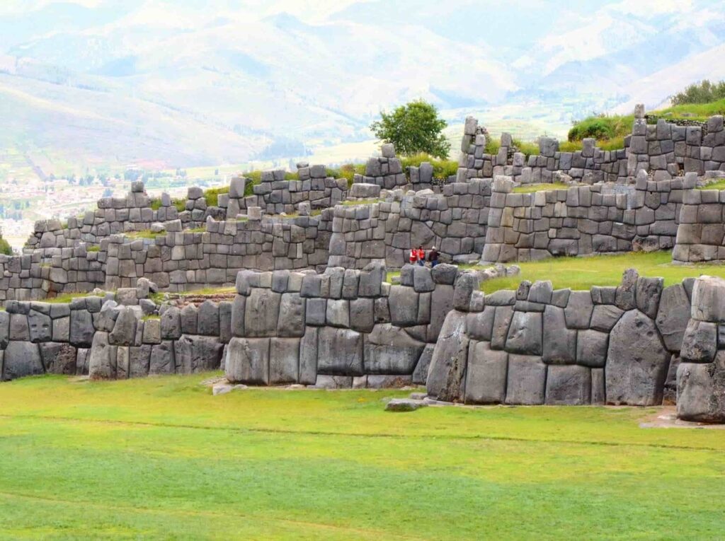 Sacsayhuaman