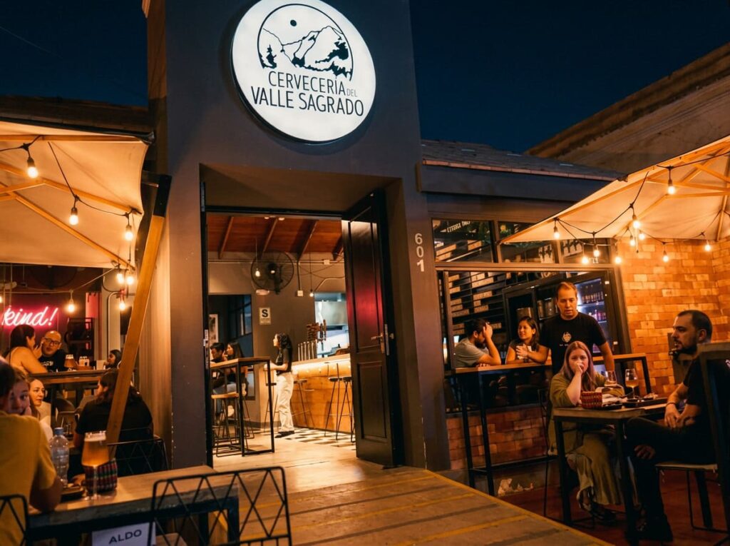 Cervecería del Valle Sagrado en Cusco, Perú