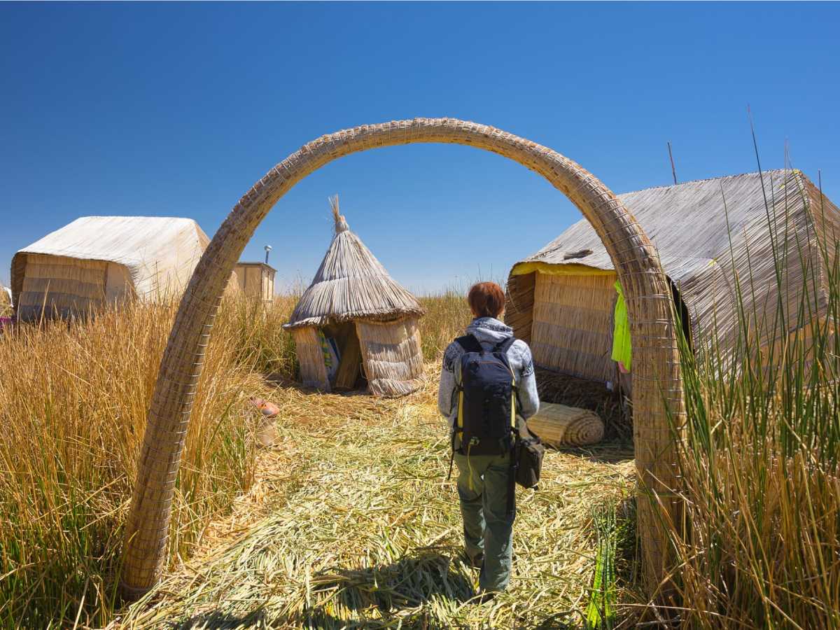 Tour Islas de los Uros en Puno, visita las Islas Flotantes del Titicaca