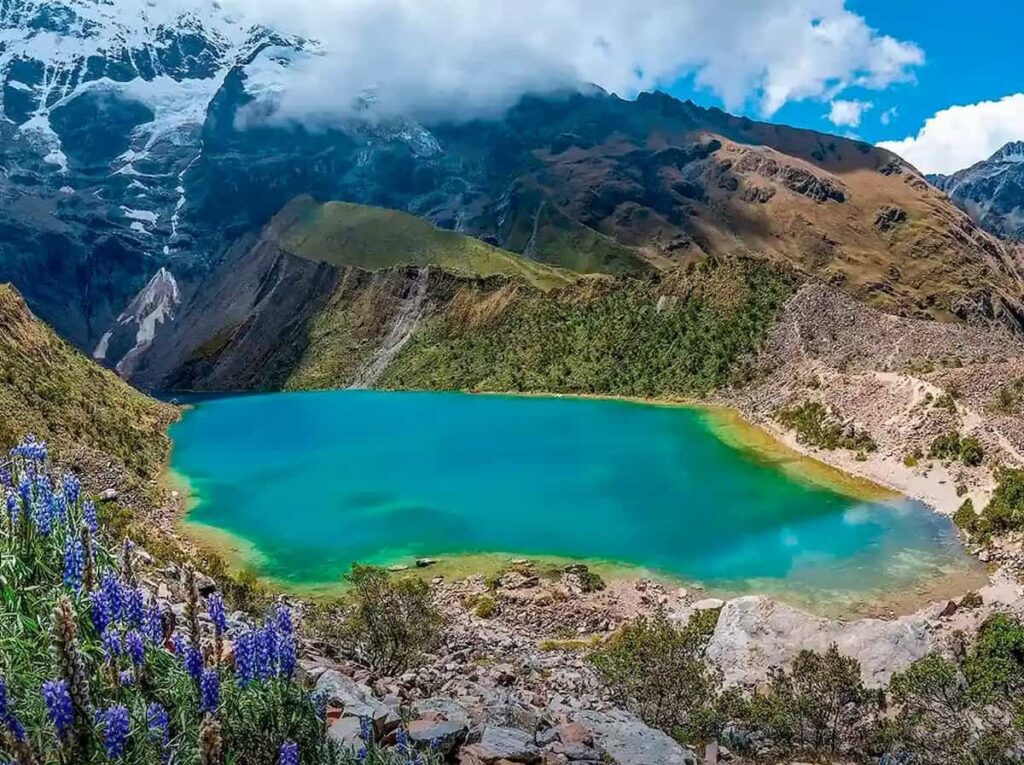 Laguna Humantay en Cusco Laguna Humantay en Cusco