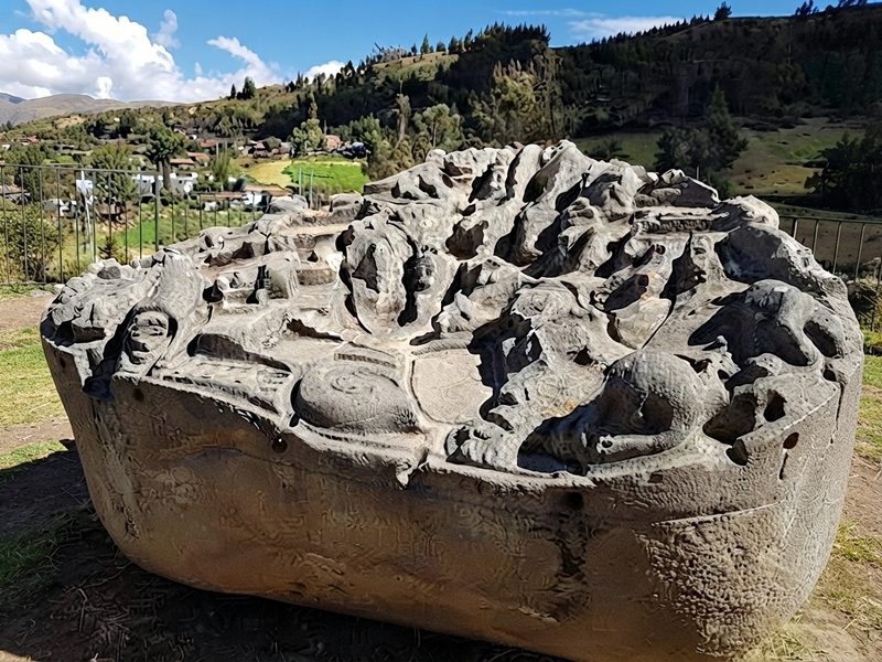 Parque Arqueológico de Saywite: el misterio de la piedra tallada
