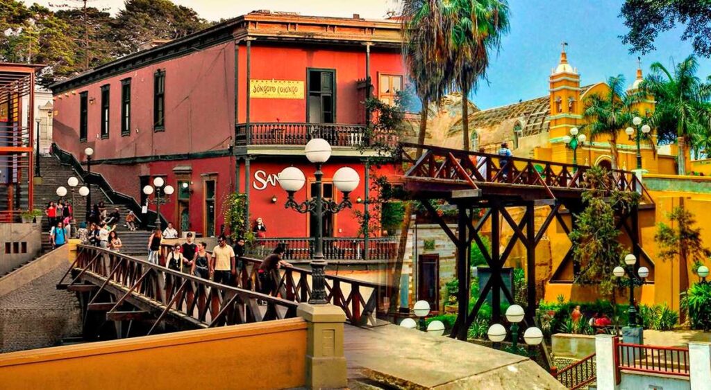 Puente de los suspiros en Lima