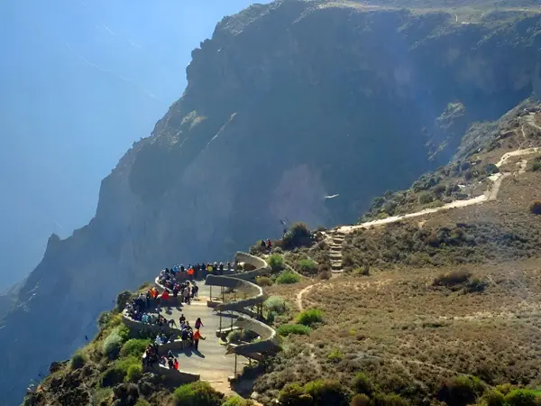 Cruz del Condor